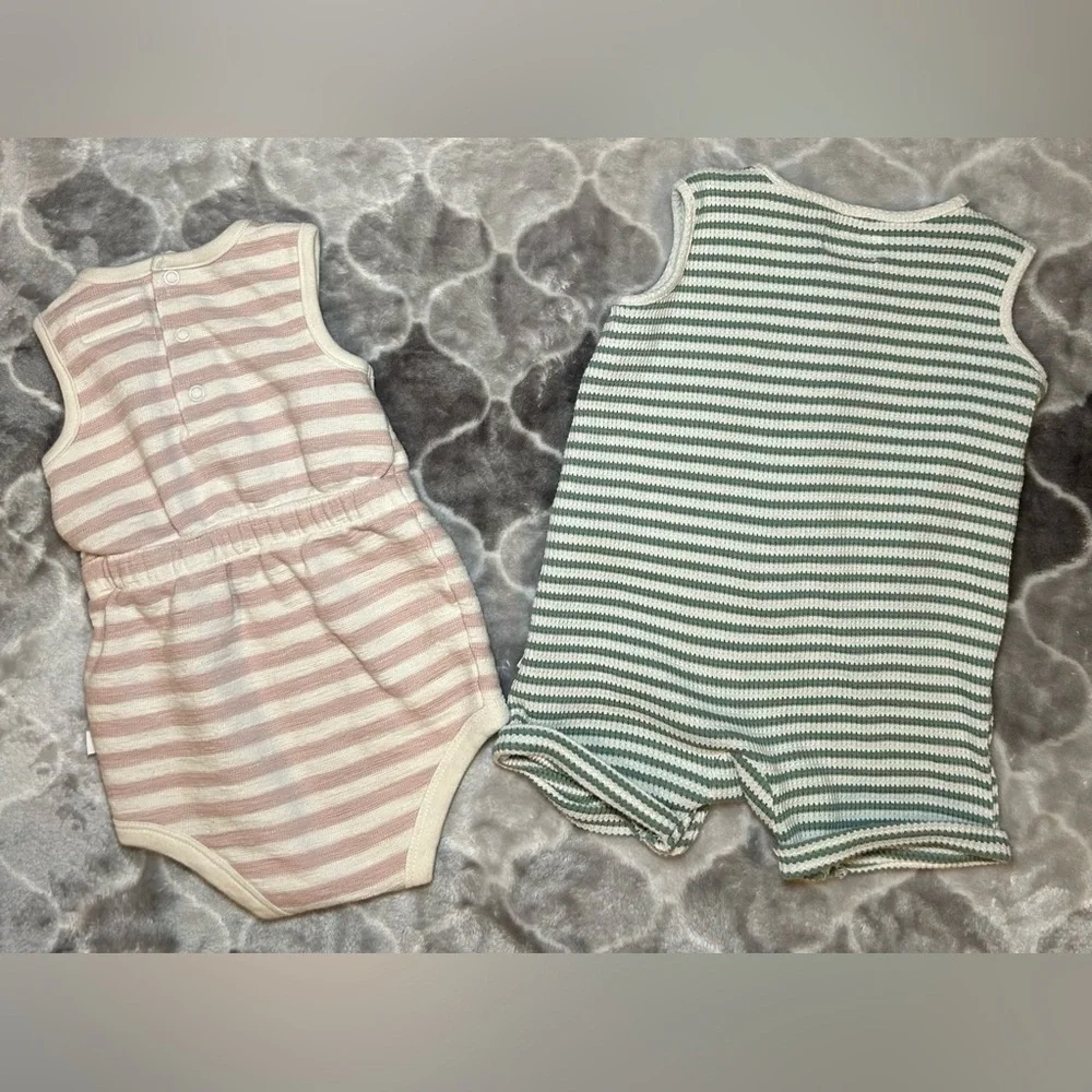 Little Planet by Carter's Baby Girls Sleeveless Bodysuit Bundle- Size 6M